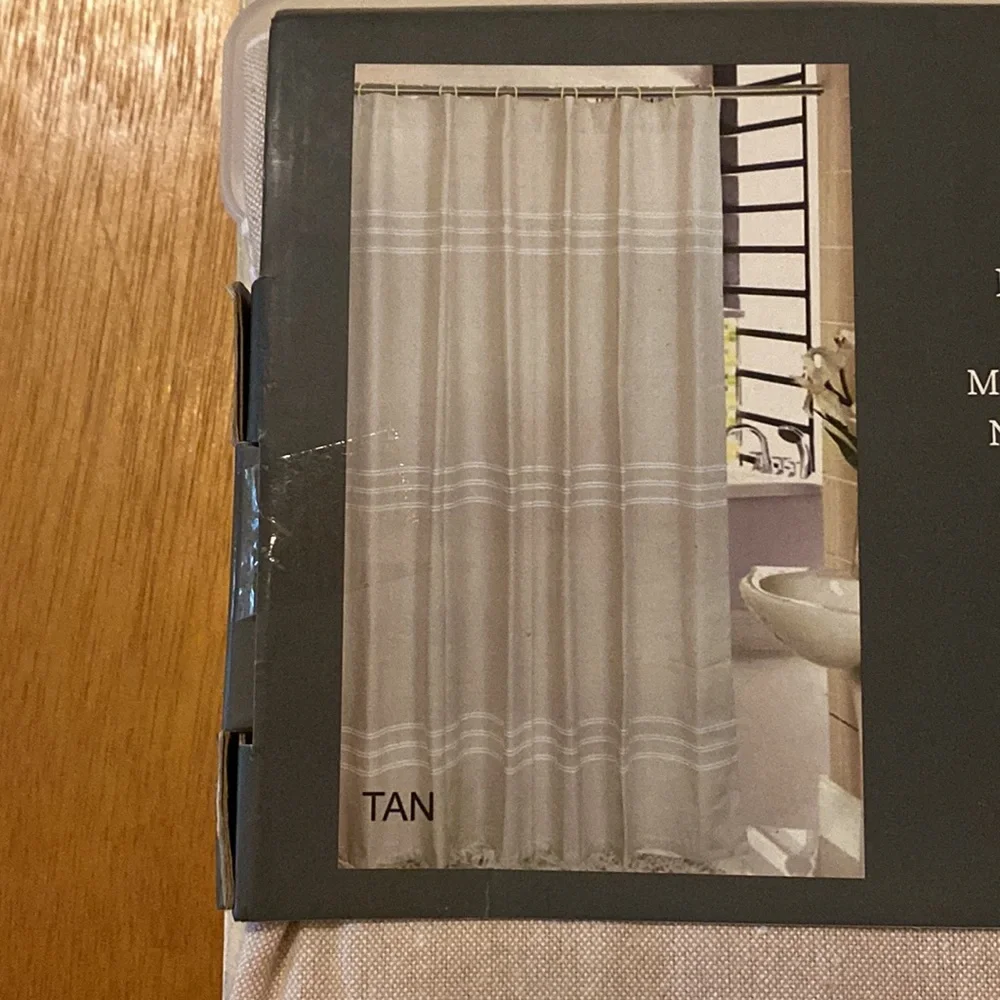 🧁 NWT Oxford Stripe 100% Cotton Tan Shower Curtain